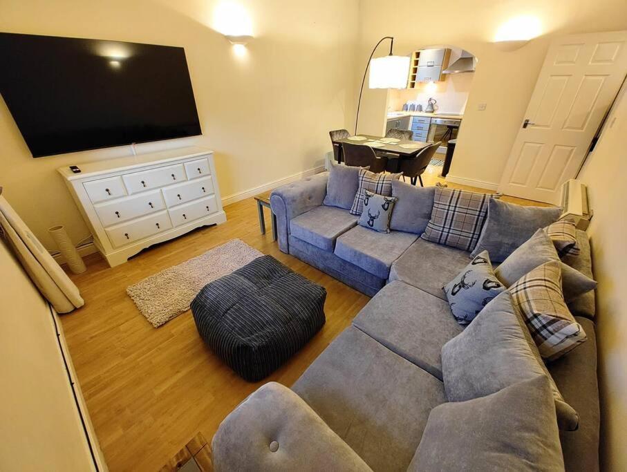 Cosy Central Modern Apartment Нантвич Экстерьер фото